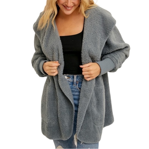 Jackets & Blazers - Hooded Soft Plush Women's Jacket with Pockets